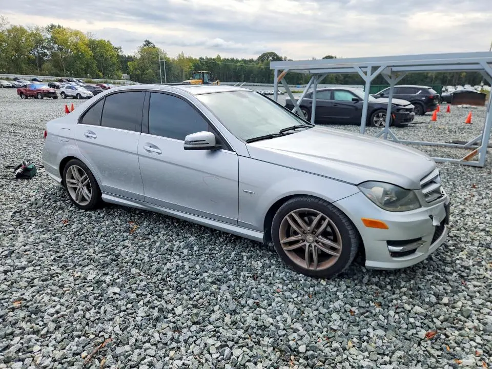 2012 MERCEDES-BENZ C 250  