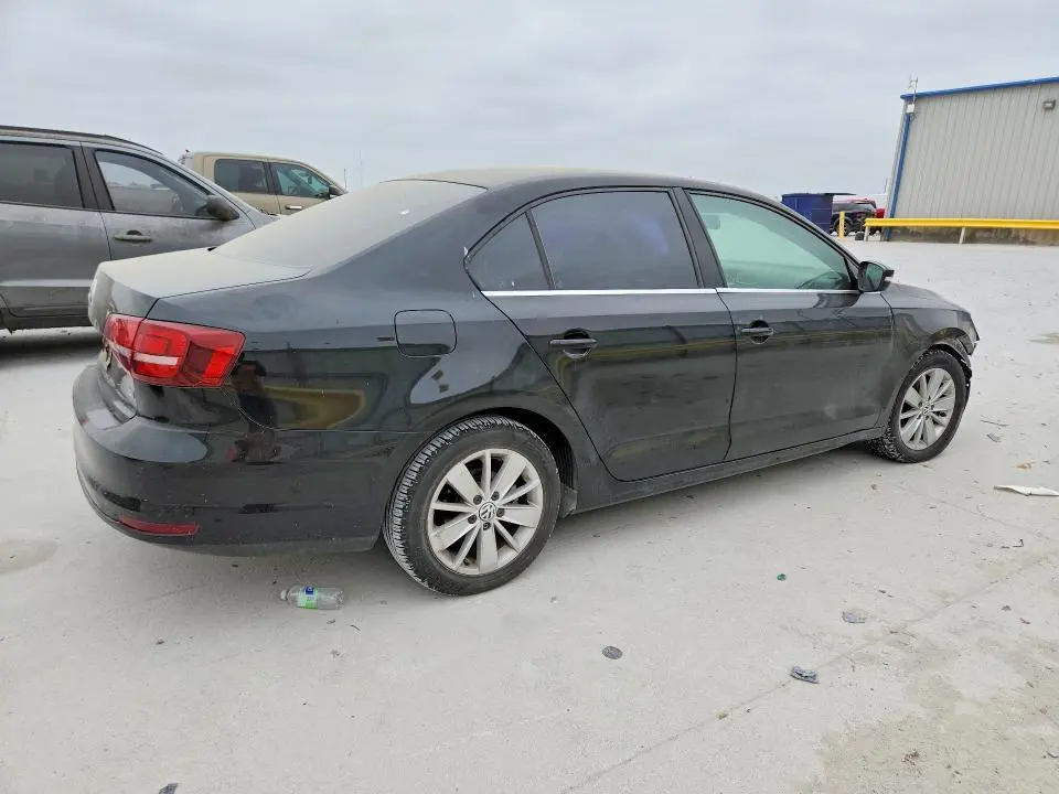 2017 VOLKSWAGEN JETTA SE  