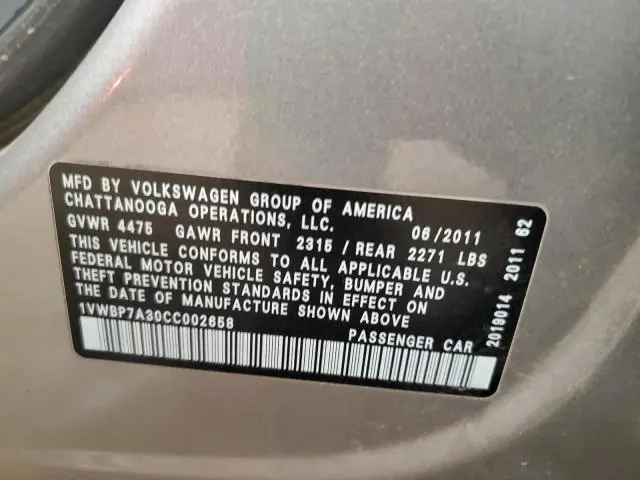 2012 VOLKSWAGEN PASSAT SE  