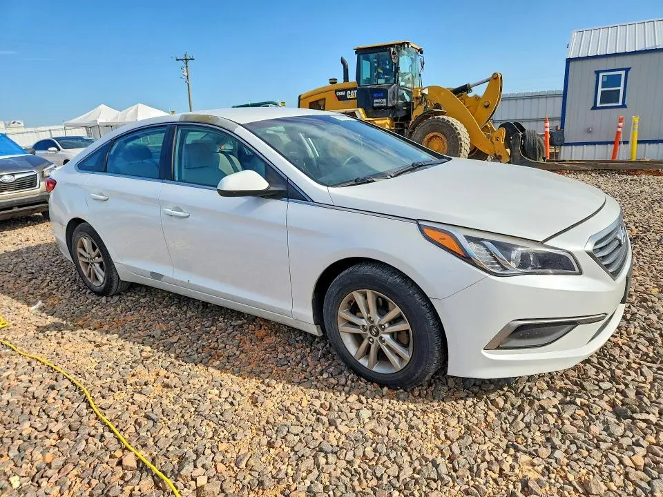 2016 HYUNDAI SONATA SE  