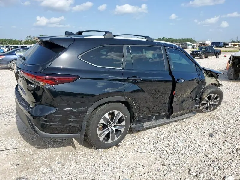 2024 TOYOTA HIGHLANDER HYBRID XLE  