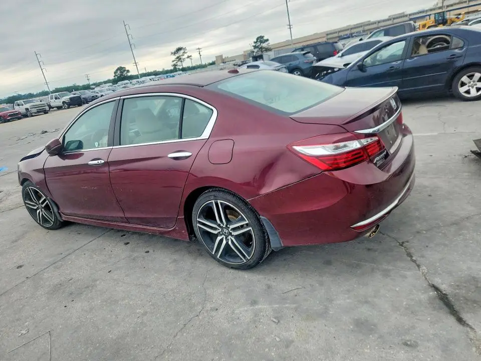 2017 HONDA ACCORD TOURING  