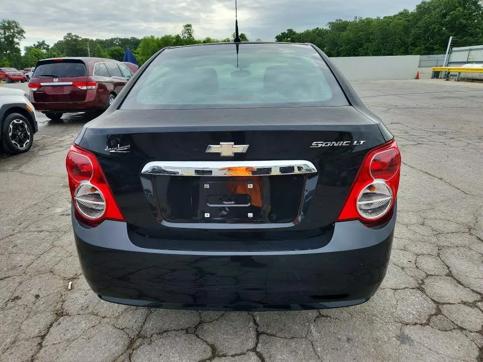 2013 CHEVROLET SONIC LT  