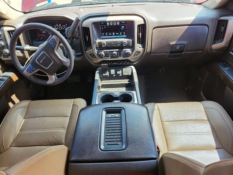 2017 GMC SIERRA K2500 DENALI  