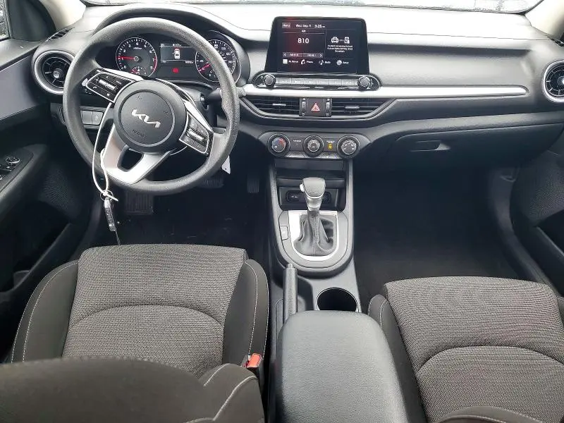 2024 KIA FORTE LX  