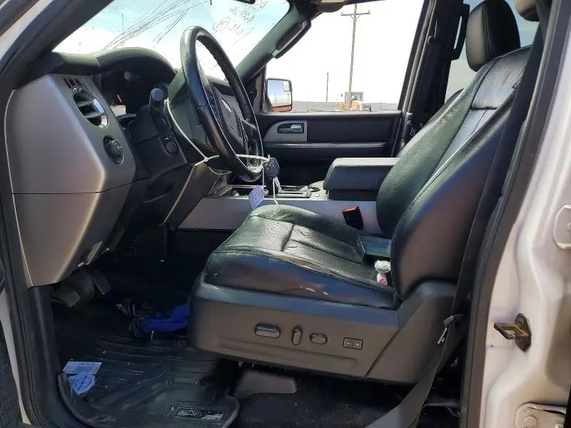 2017 FORD EXPEDITION EL XLT  