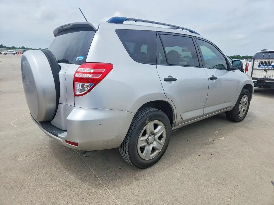 2011 TOYOTA RAV4 BASE  