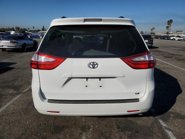 2015 TOYOTA SIENNA LE