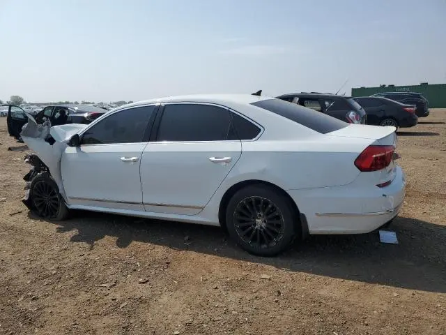 2016 VOLKSWAGEN PASSAT SE  