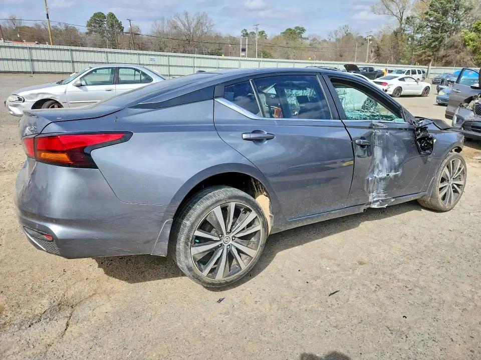 2020 NISSAN ALTIMA 2.5 SR  
