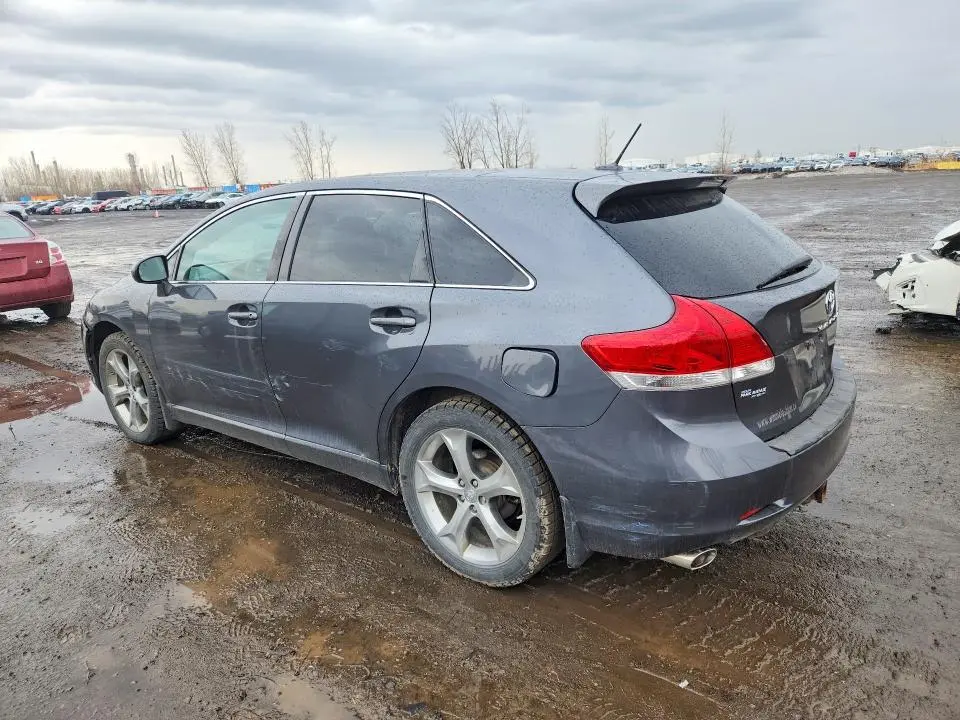 2011 TOYOTA VENZA AWD V6  
