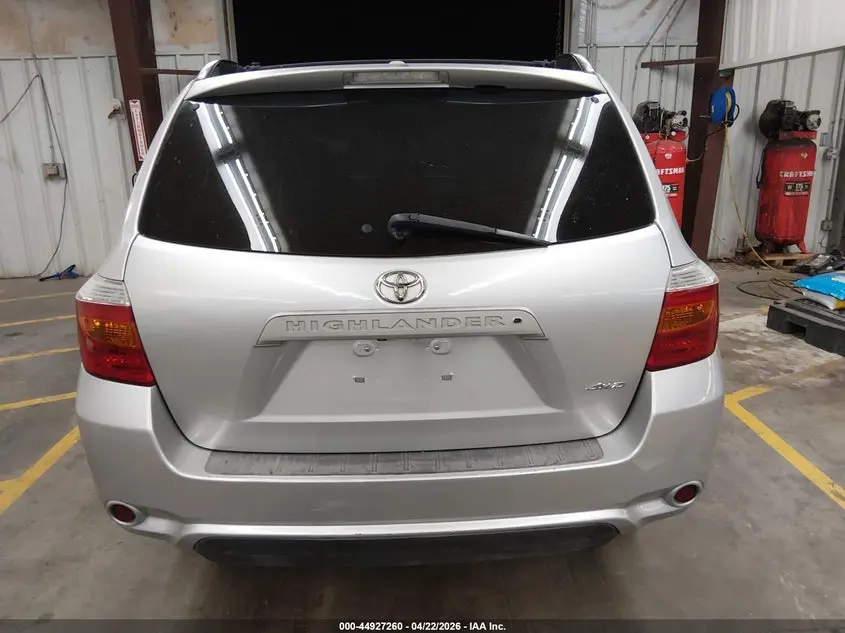 2010 TOYOTA HIGHLANDER SE V6