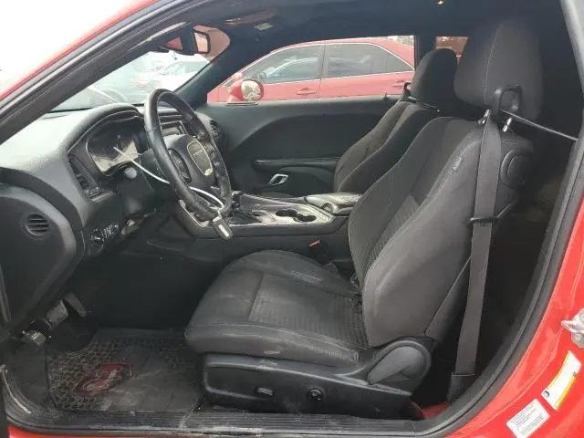 2016 DODGE CHALLENGER SXT  