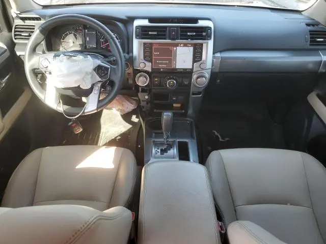 2020 TOYOTA 4RUNNER SR5  