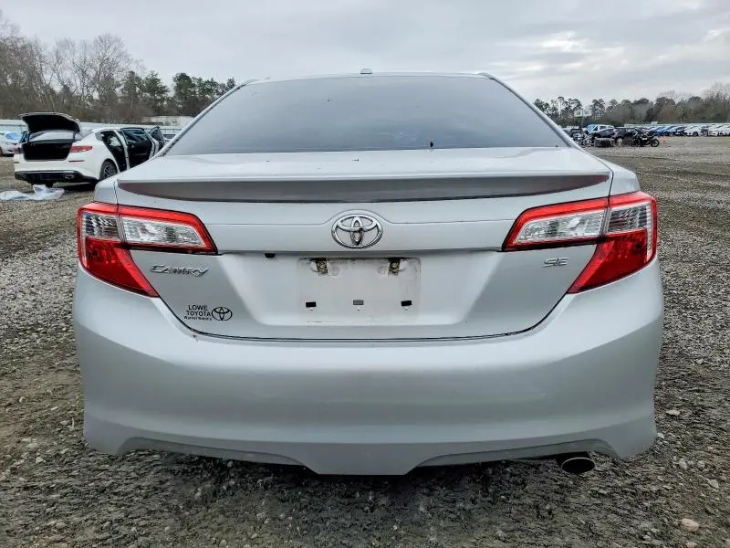 2014 TOYOTA CAMRY L  