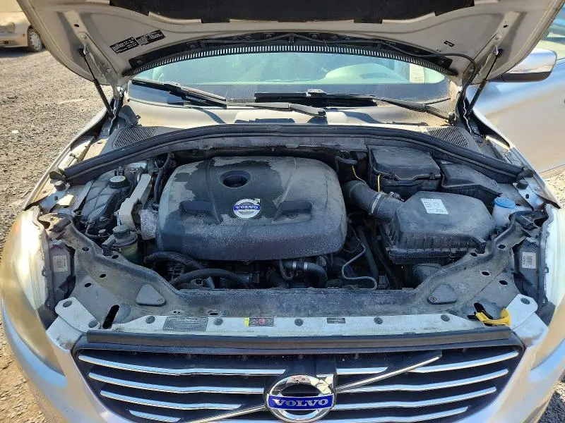 2015 VOLVO XC60 T5 PREMIER  