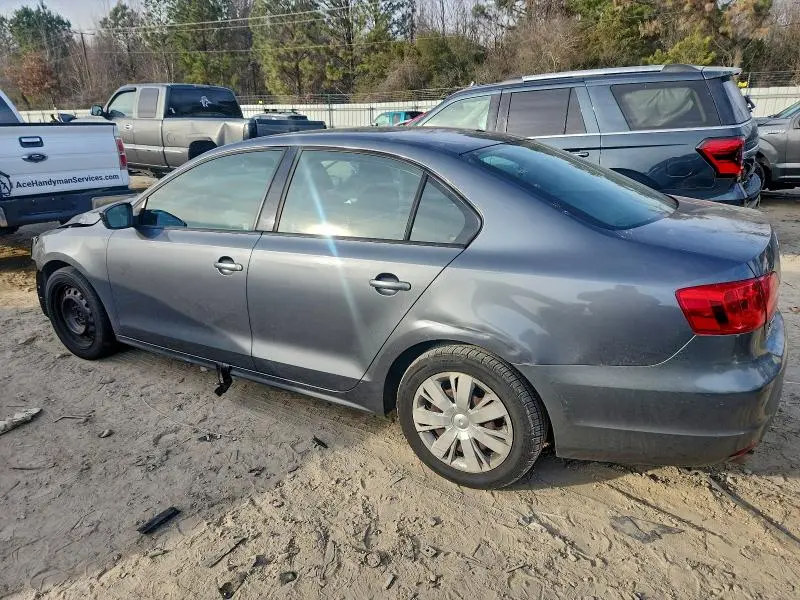 2013 VOLKSWAGEN JETTA BASE  