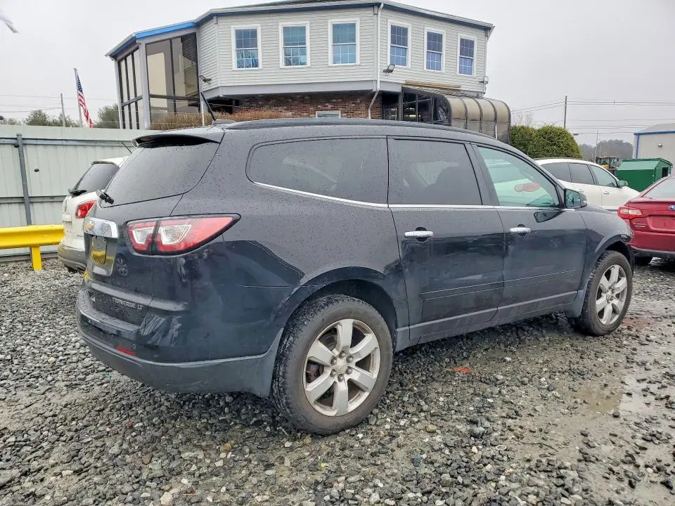 2016 CHEVROLET TRAVERSE LT  