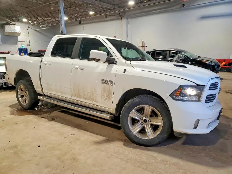 2016 RAM 1500 SPORT  