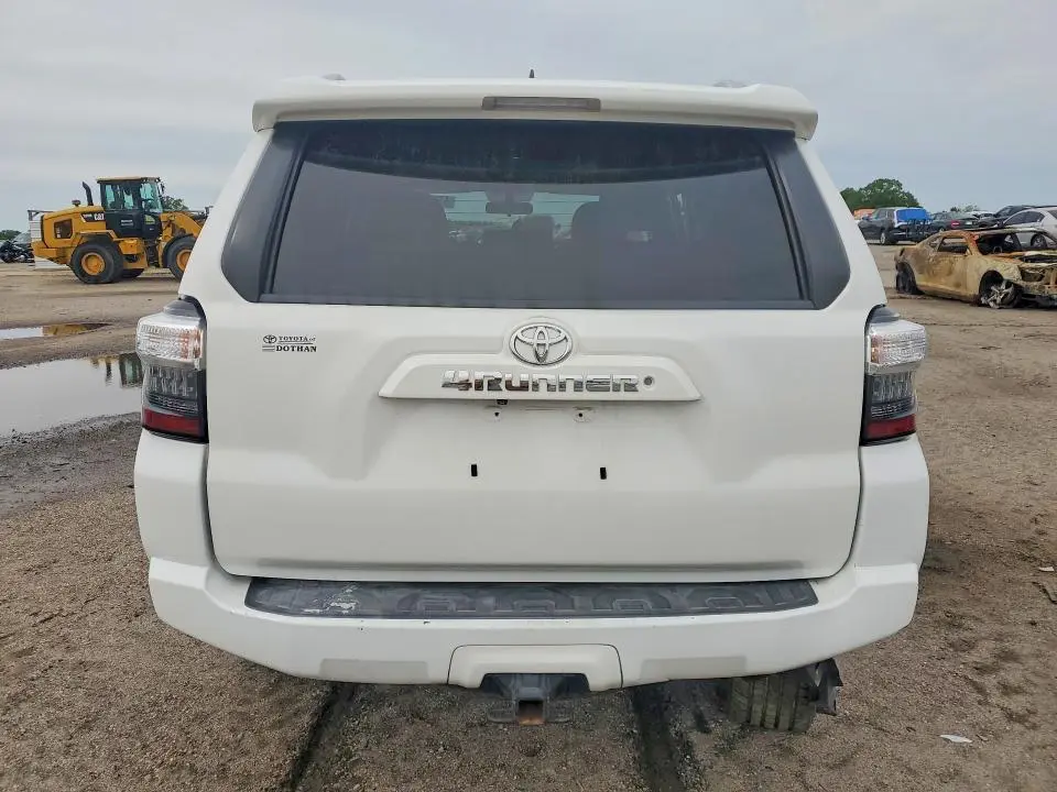 2014 TOYOTA 4RUNNER SR5  