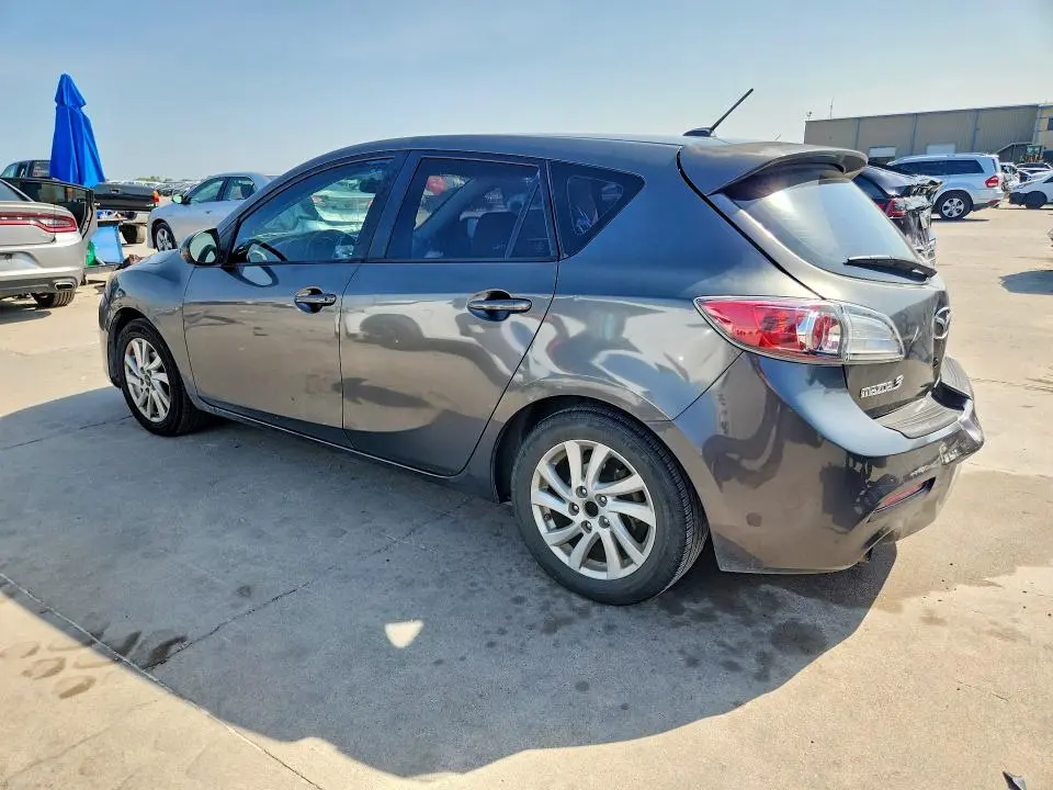 2012 MAZDA 3 I  