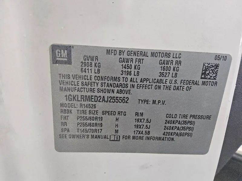 2010 GMC ACADIA SLT-1  