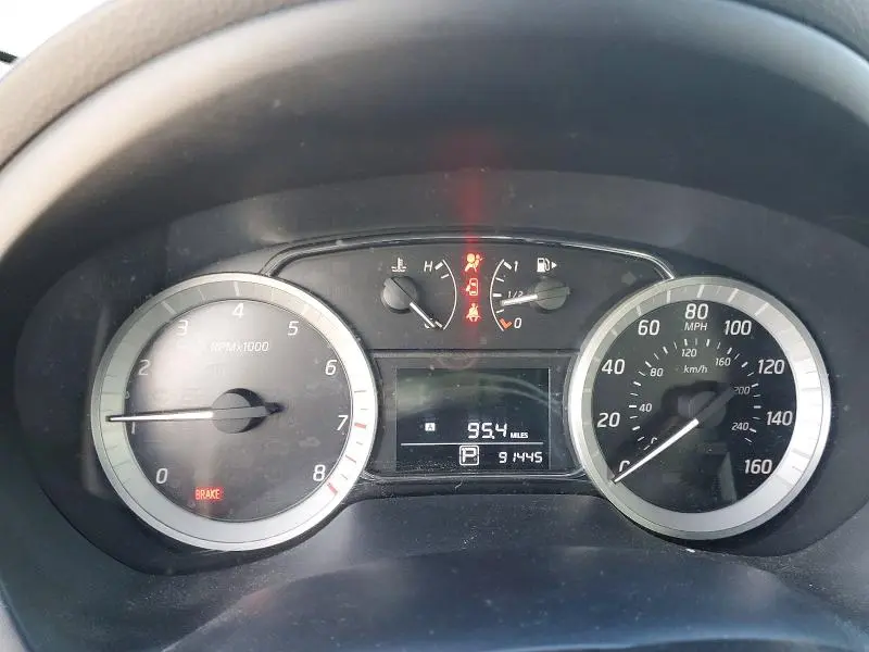 2014 NISSAN SENTRA SV  