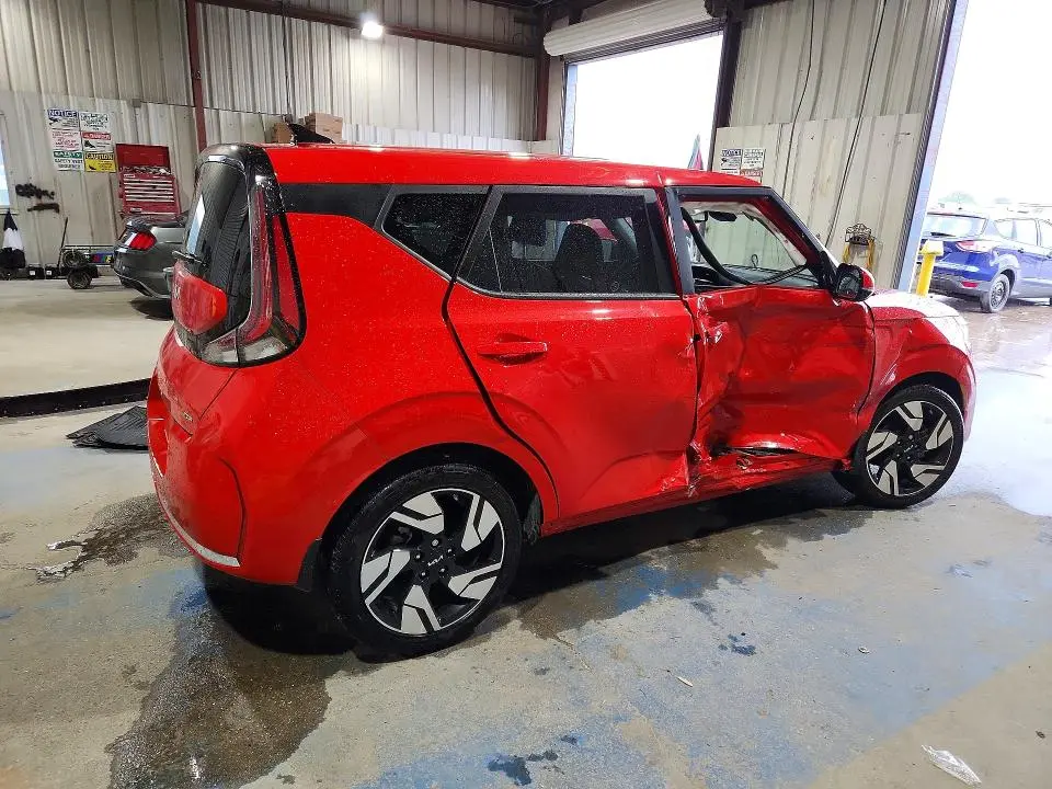 2025 KIA SOUL GT LINE  