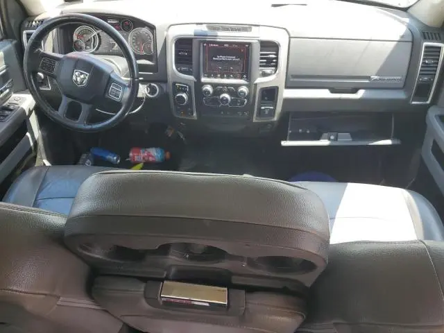 2019 RAM 1500 CLASSIC SLT  