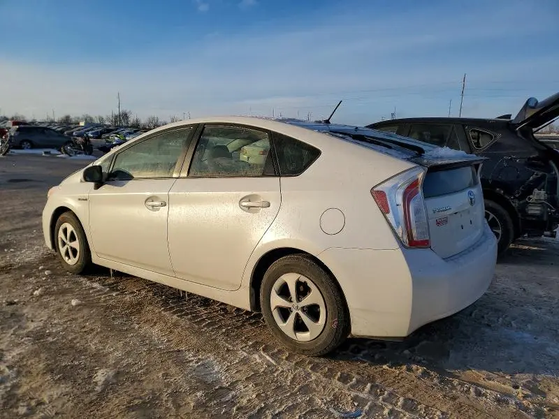 2015 TOYOTA PRIUS   