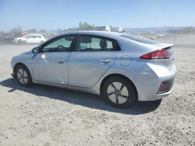 2022 HYUNDAI IONIQ SE  