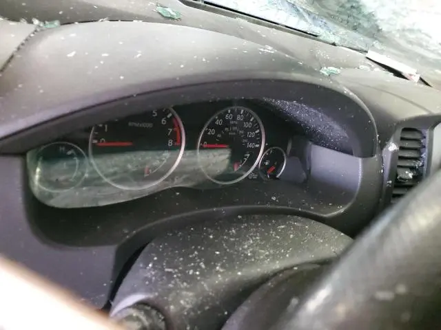 2011 NISSAN PATHFINDER S  