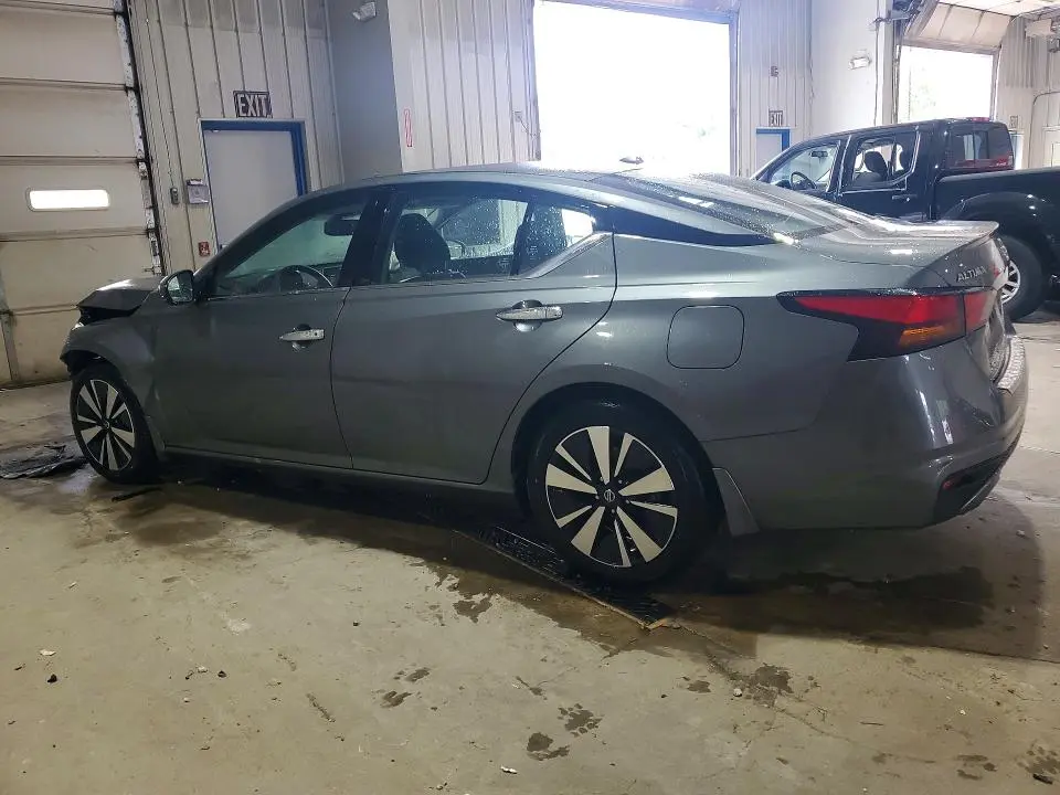 2019 NISSAN ALTIMA SV  