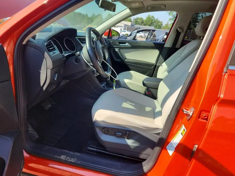 2019 VOLKSWAGEN TIGUAN SE  