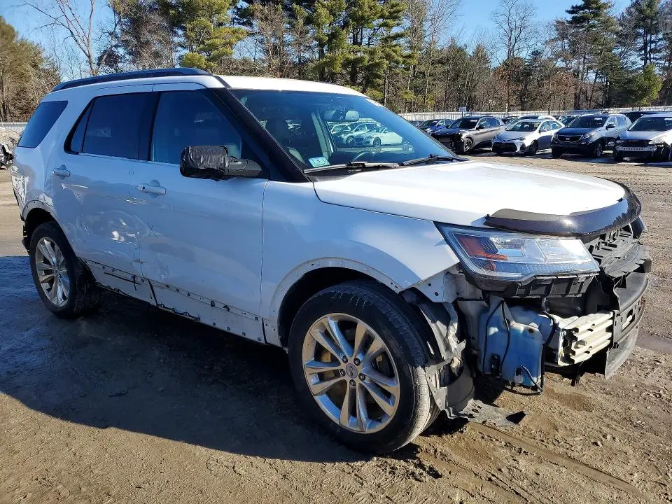 2018 FORD EXPLORER XLT  