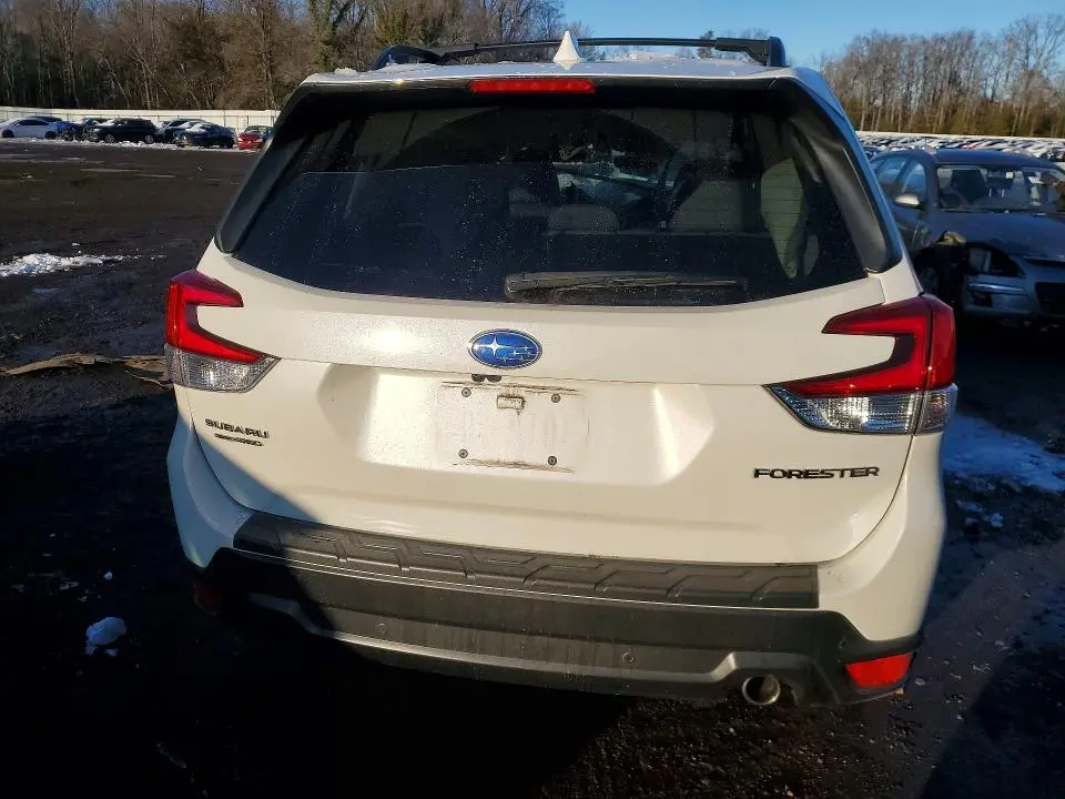 2019 SUBARU FORESTER LIMITED  