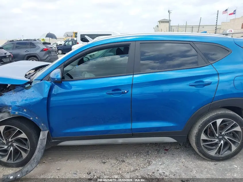 2020 HYUNDAI TUCSON SPORT