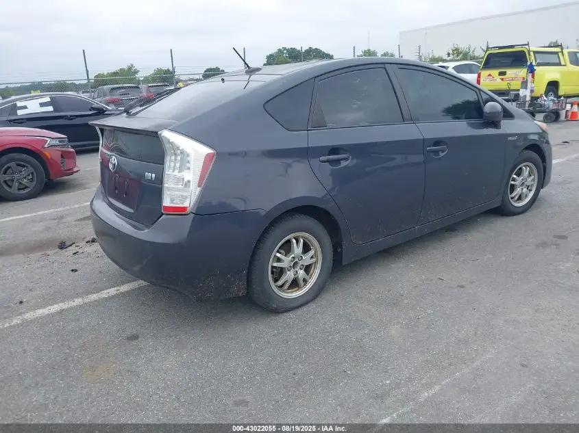 2011 TOYOTA PRIUS THREE