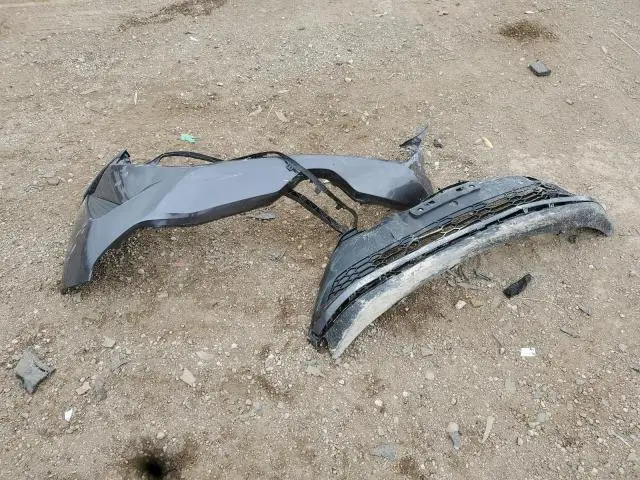 2022 TOYOTA C-HR XLE  