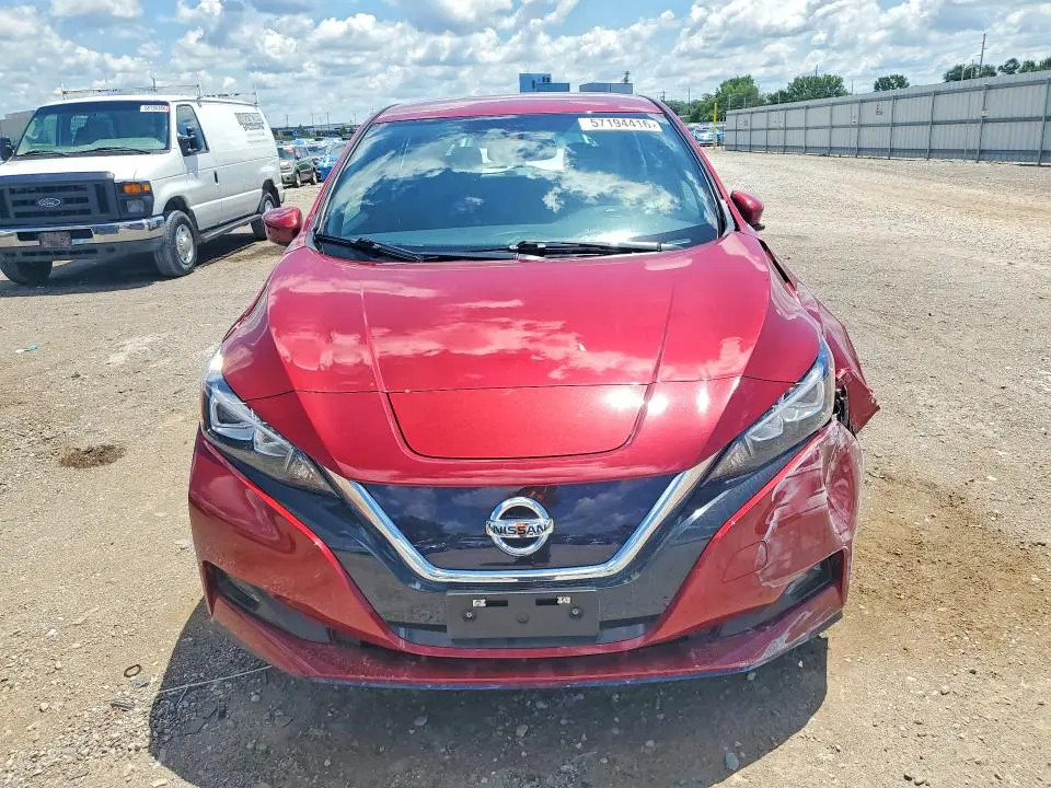 2019 NISSAN LEAF SV PLUS  