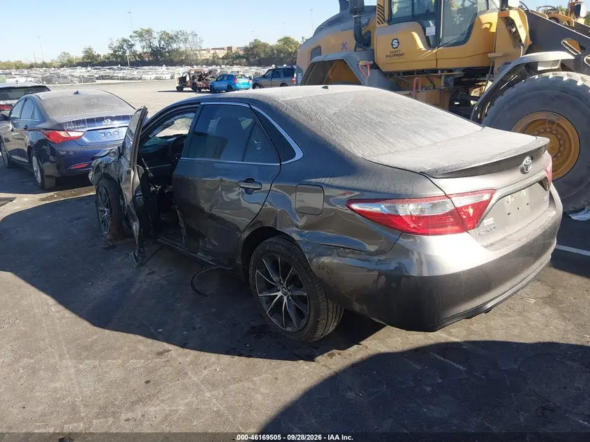 2017 TOYOTA CAMRY XSE