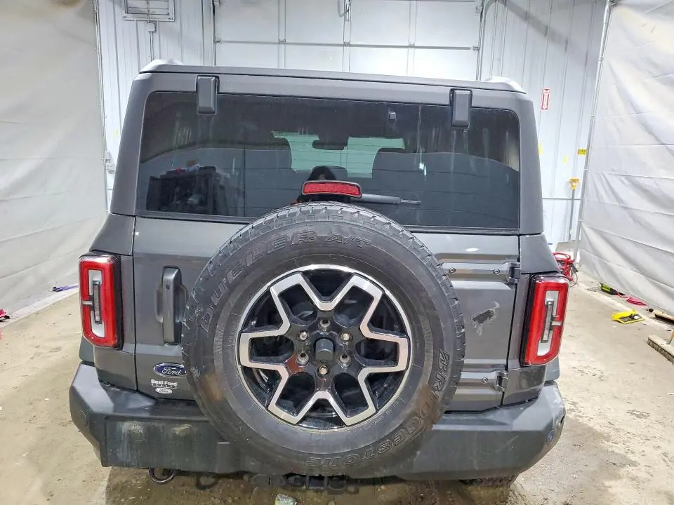 2024 FORD BRONCO OUTER BANKS  