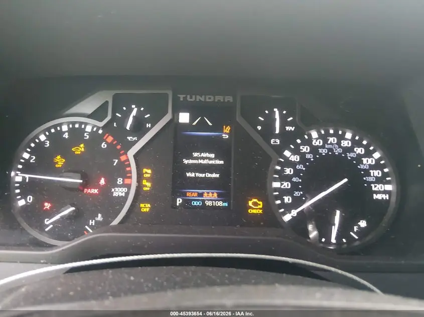 2022 TOYOTA TUNDRA SR5