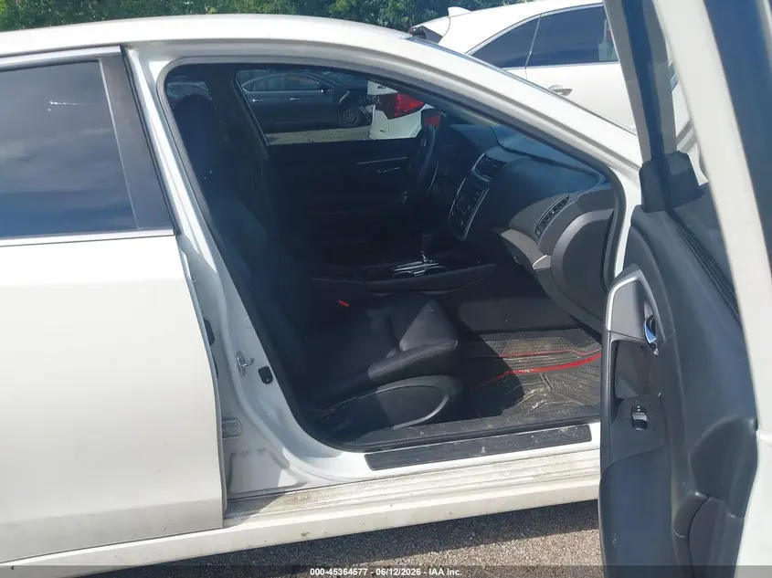 2017 NISSAN ALTIMA 2.5 SR