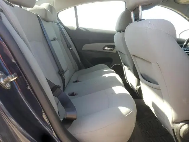 2011 CHEVROLET CRUZE LT  