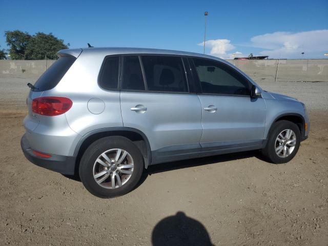 2012 VOLKSWAGEN TIGUAN S