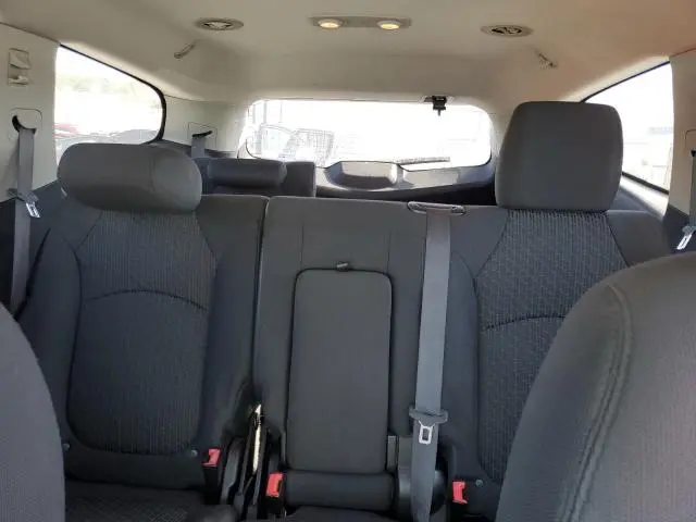 2012 CHEVROLET TRAVERSE LT  