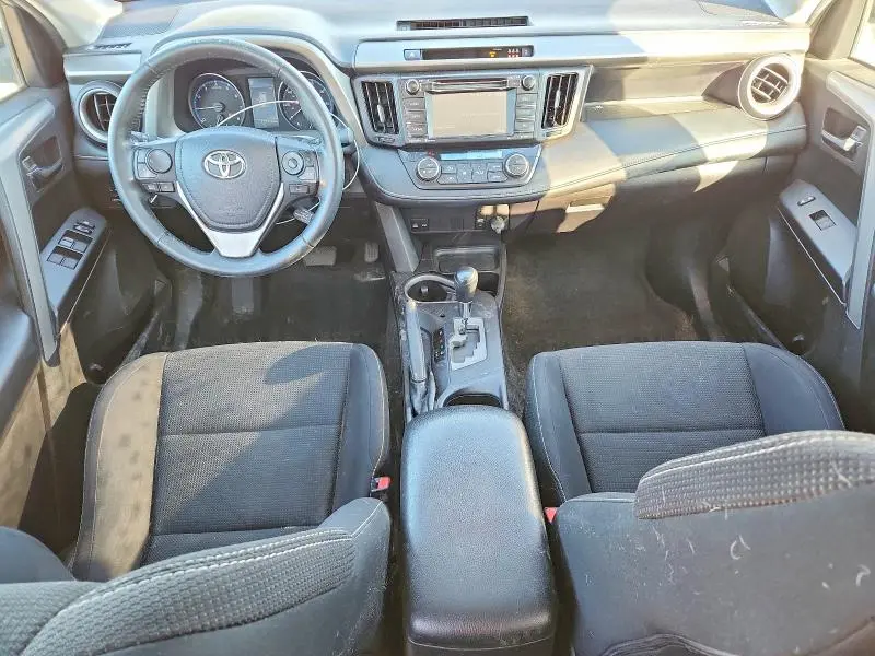 2017 TOYOTA RAV4 XLE  