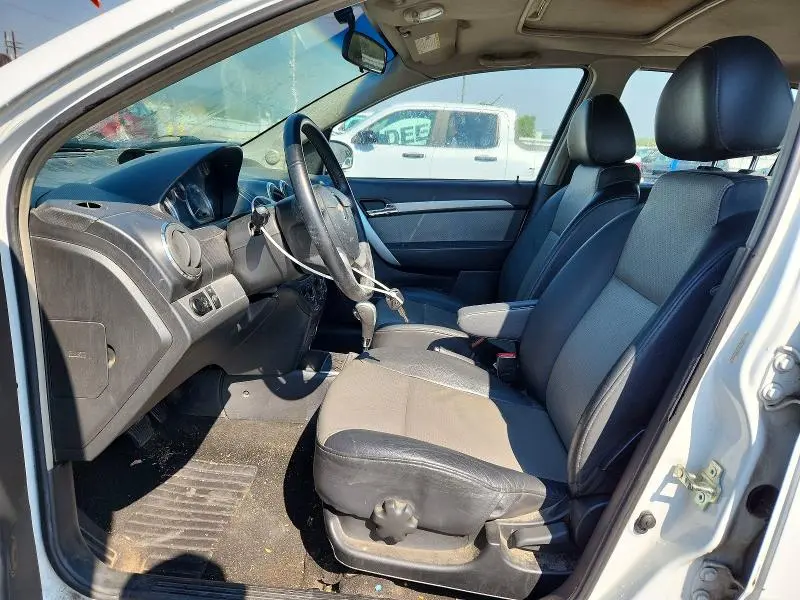 2011 CHEVROLET AVEO LT  
