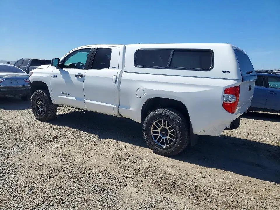 2020 TOYOTA TUNDRA SR5  